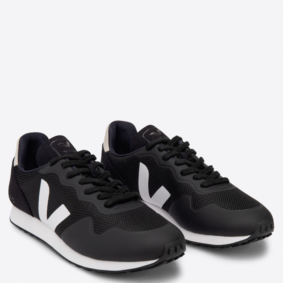 VEJA - Zapatilla Urbana Mujer Negro Veja
