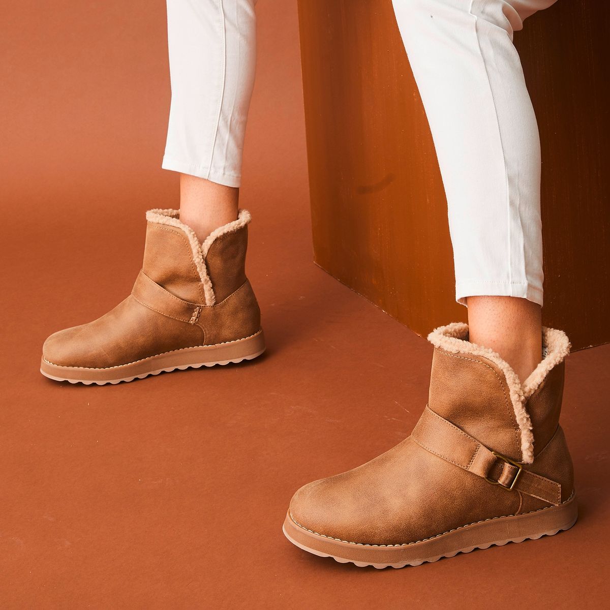 SKECHERS - Skechers Botin mujer beige/khaki