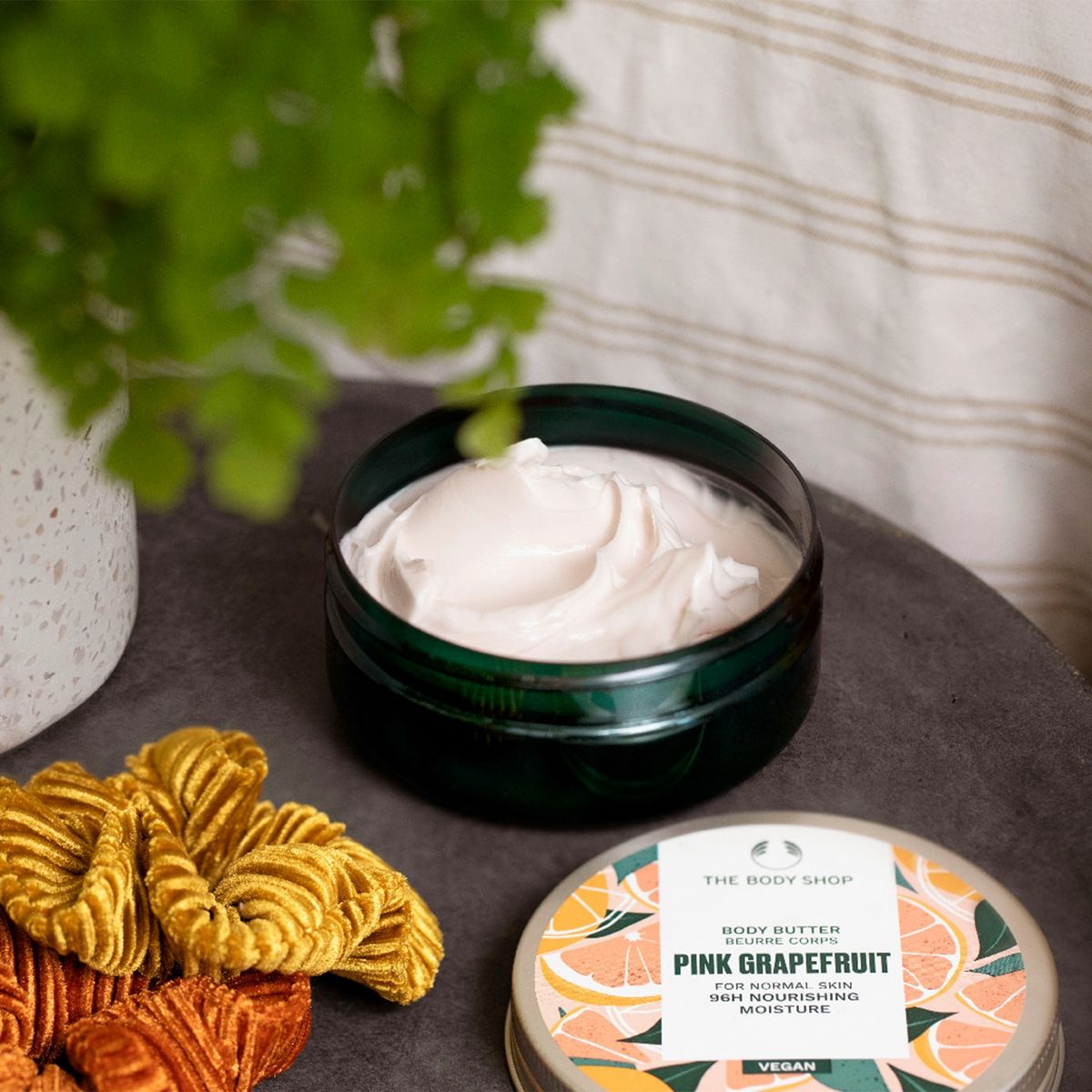 THE BODY SHOP - Manteca Corporal Hidratante Pink Grapefruit 50ML The Body Shop