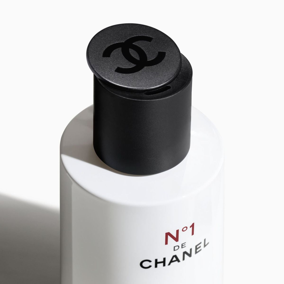 CHANEL - N°1 DE CHANEL LOCIÓN REVITALIZANTE Energiza Afina Rellena