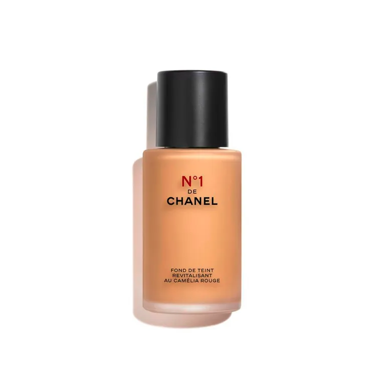 N°1 DE BASE DE MAQUILLAJE REVITALIZANTE Ilumina - Hidrata - Protege