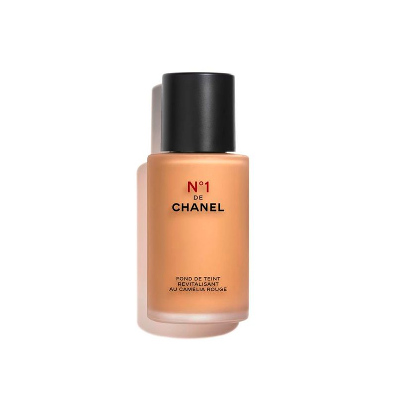 CHANEL - N°1 DE CHANEL BASE DE MAQUILLAJE REVITALIZANTE Ilumina - Hidrata - Protege Chanel