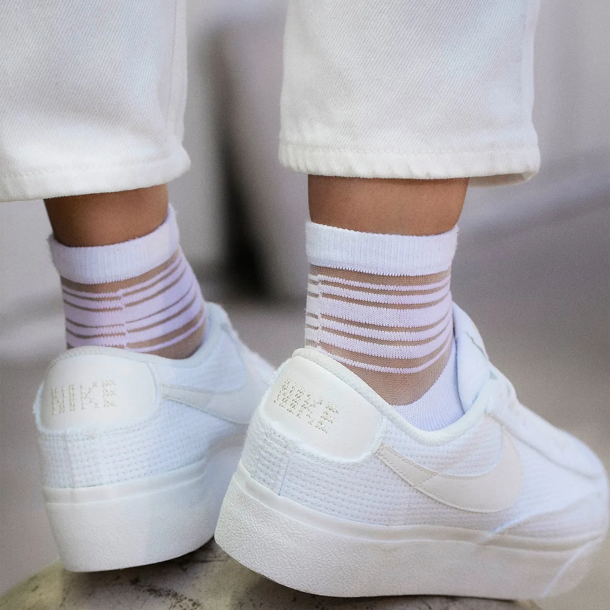 NIKE - Nike W Blazer Low Platform Ess Zapatilla Urbana Mujer Blanco