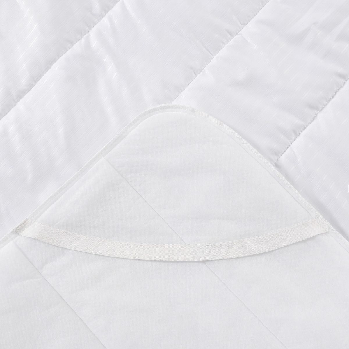 AMERICAN FAMILY - Cubre Colchón Poliéster Liso American Family