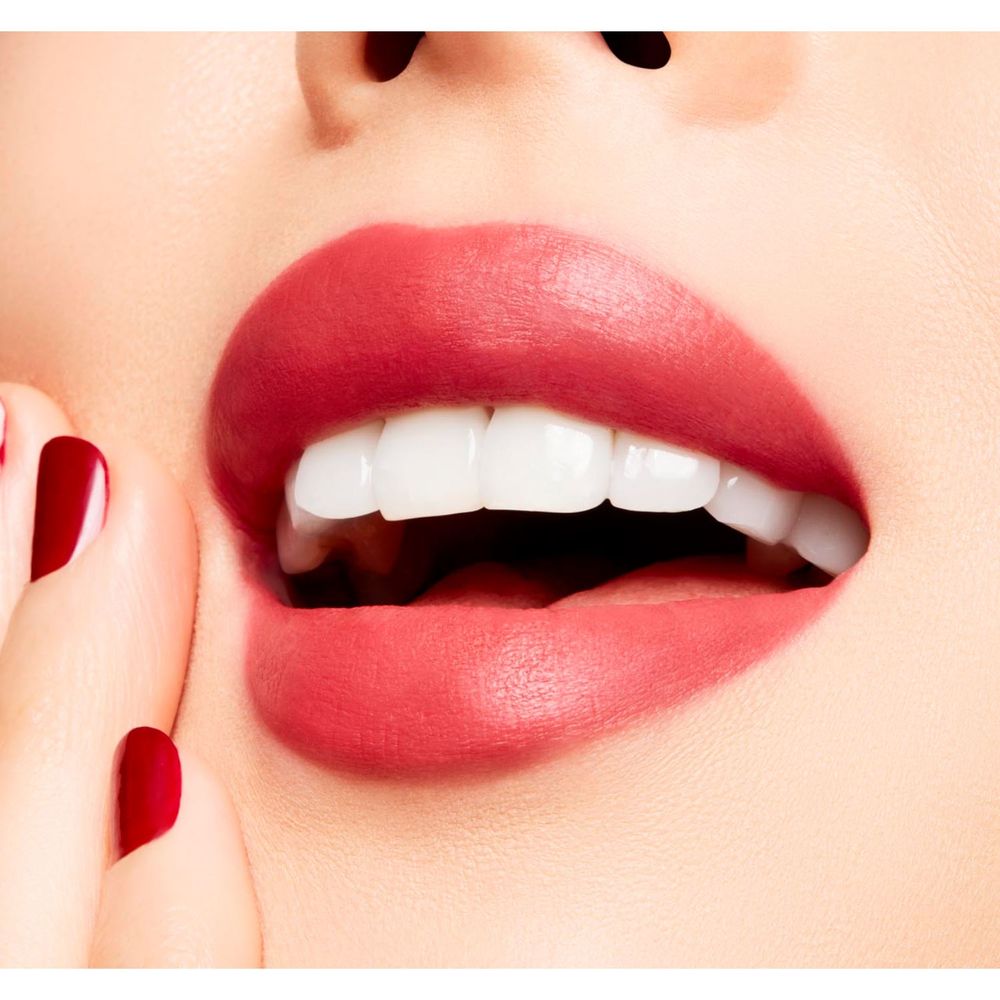 Mac Powder Kiss Velvet Blur Slim Stick Stay Curious, foto 4