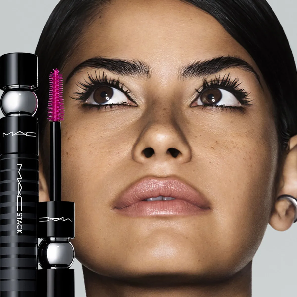 MAC - Máscara de Pestañas M·A·C Stack Mascara - Superstack Megabrush Black Mac Cosmetics