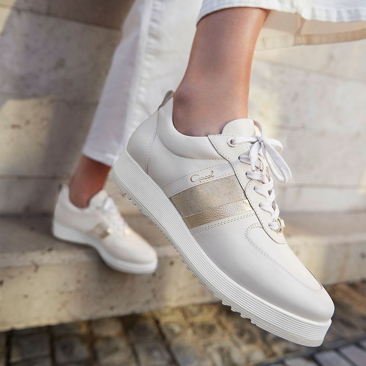 GACEL - Zapatilla Urbana Mujer Cuero Gris Gacel