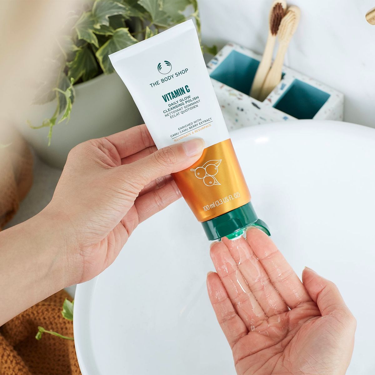 THE BODY SHOP - Limpiador Facial Exfoliante Vitamina C 100 ml The Body Shop