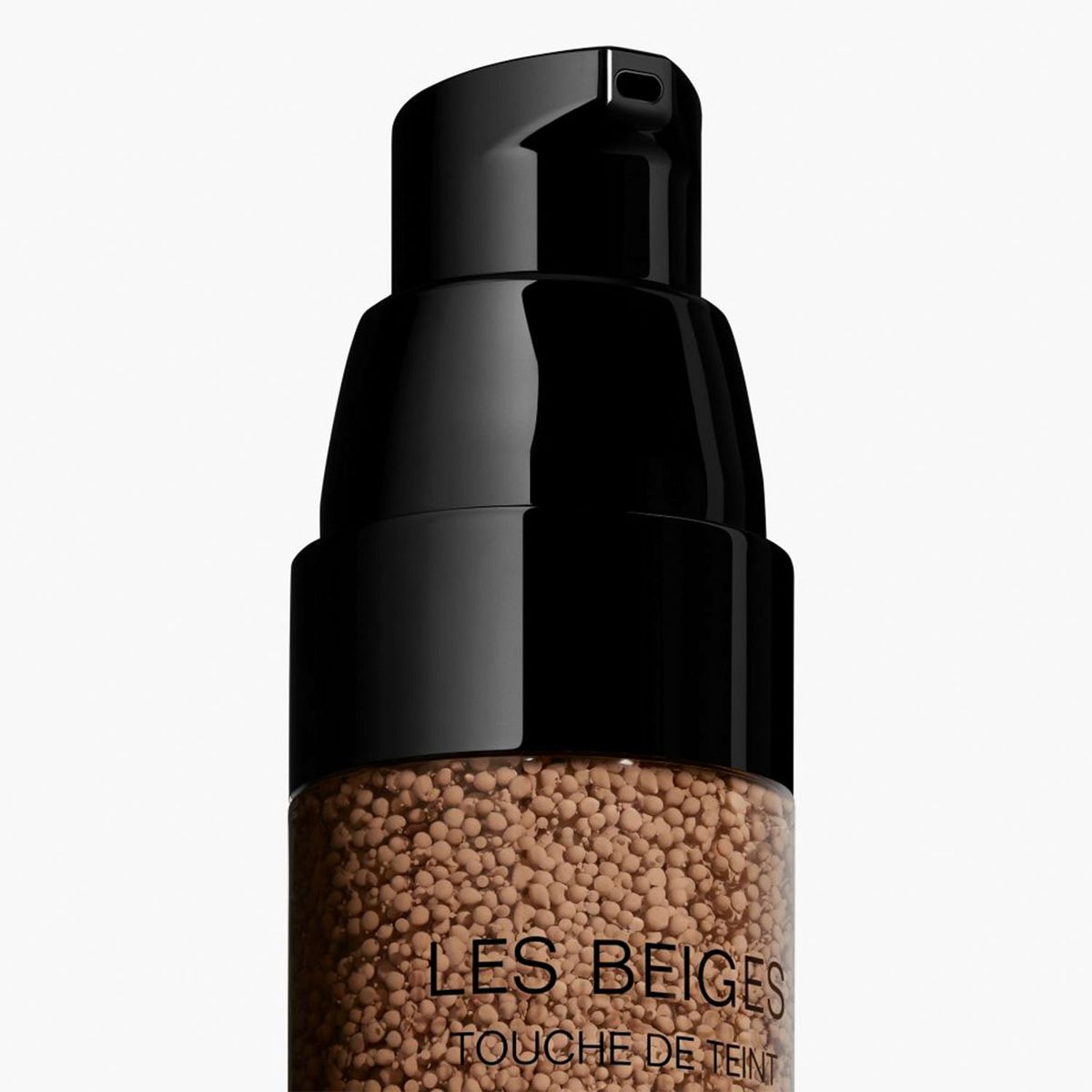 CHANEL - LES BEIGES WATER-FRESH COMPLEXION TOUCH Unificar -Iluminar - Hidratar Chanel