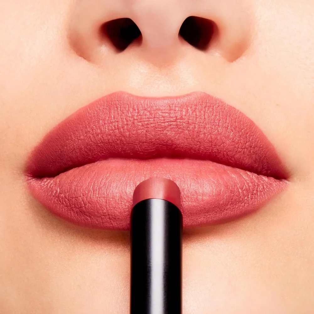 Mac Powder Kiss Velvet Blur Slim Stick Peppery Pink, foto 4