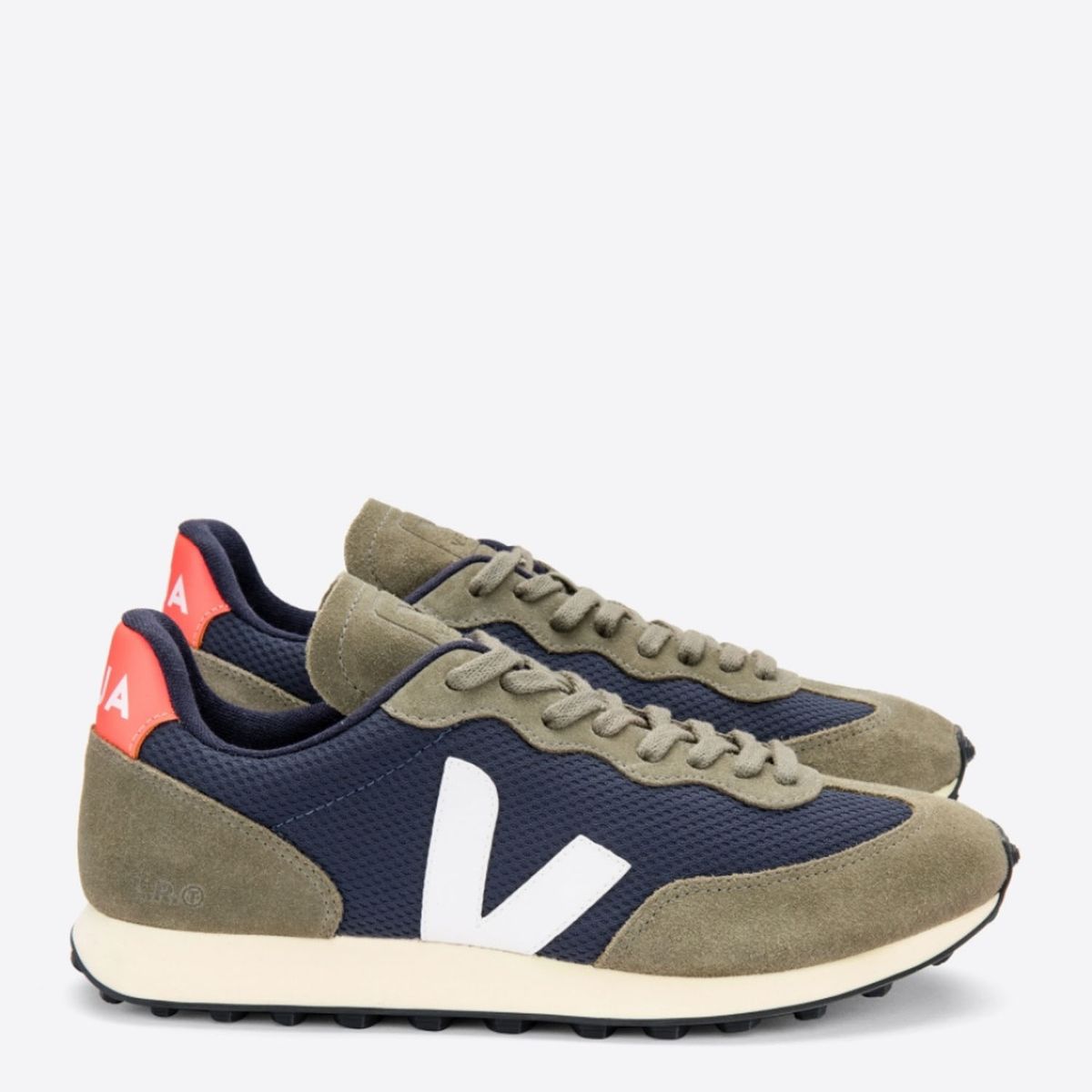 VEJA - Rio Branco Zapatilla Urbana Hombre Gris Veja