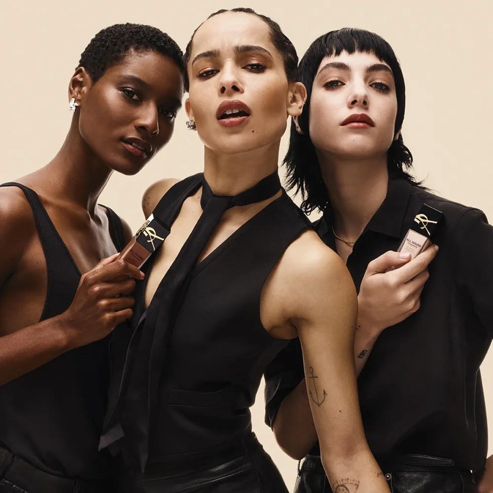 Yves Saint Laurent All Hours Foundation MW8, foto 4