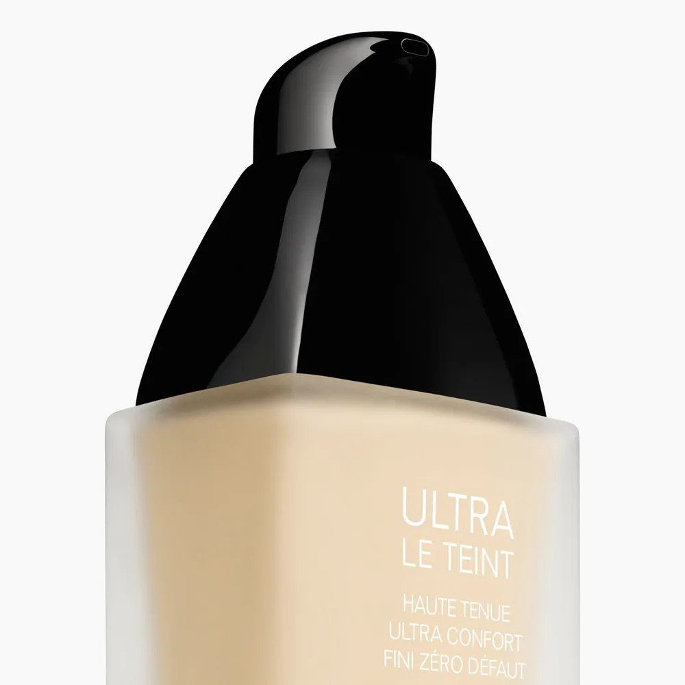 CHANEL Ultra Le Teint Fluide B10, foto 2