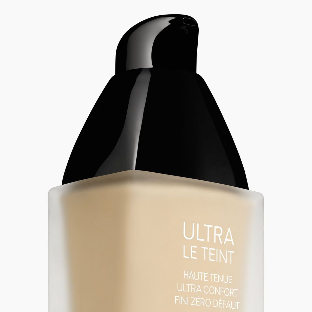 CHANEL - ULTRA LE TEINT FLUIDE Larga Duración - Ultraconfortable - Acabado Perfecto