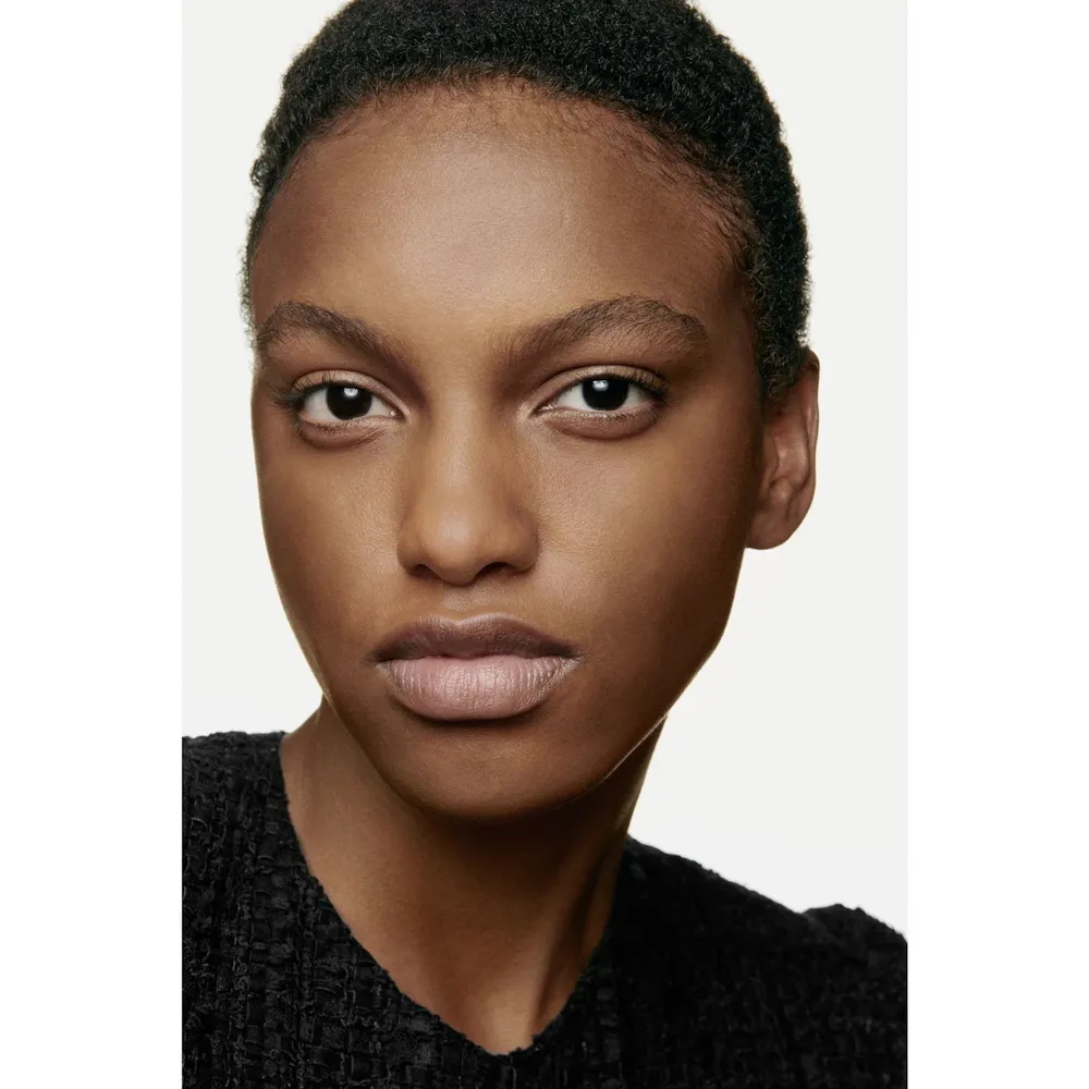 Chanel Ultra Le Teint Fluide, foto 4