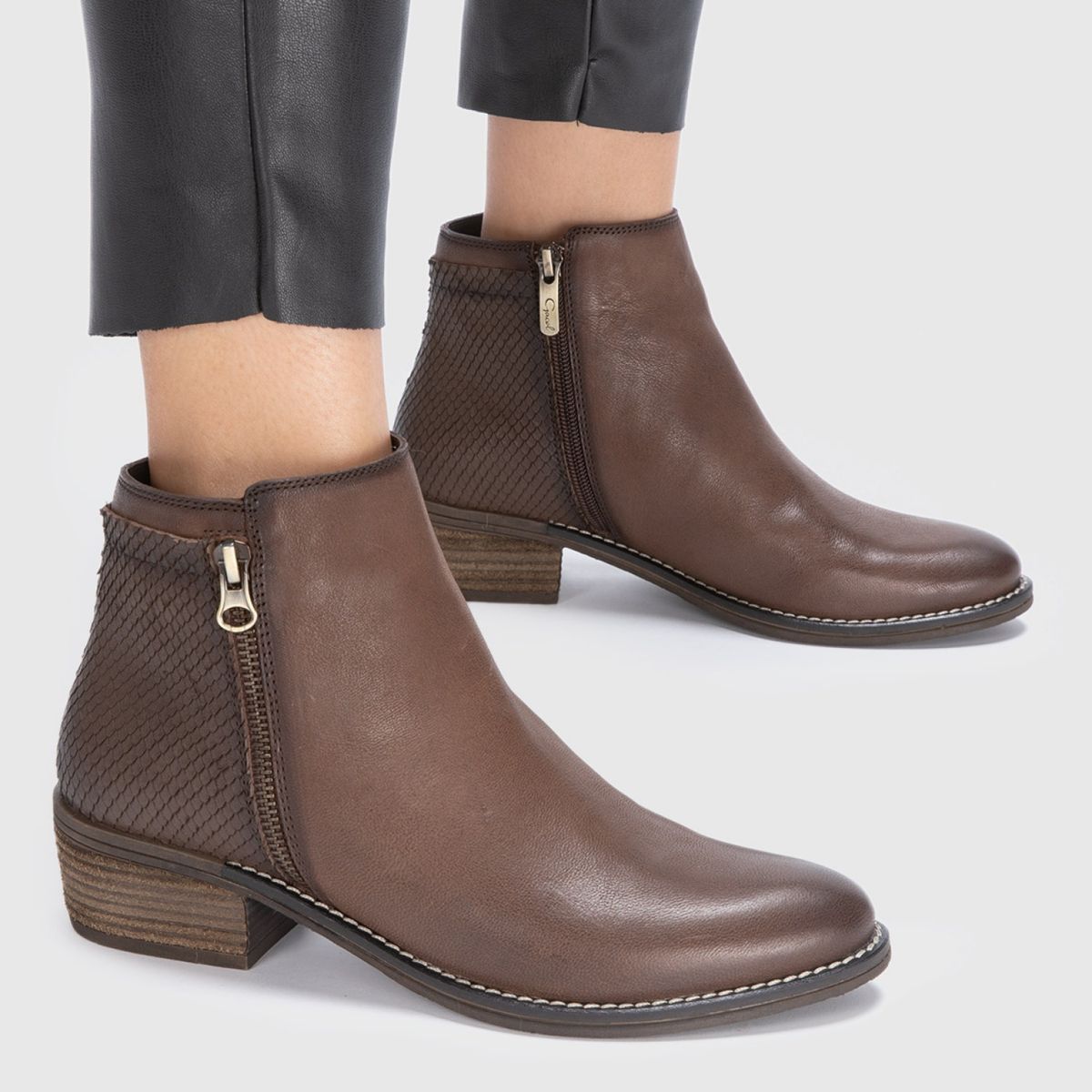 GACEL - Botin Mujer Cuero Café Gacel