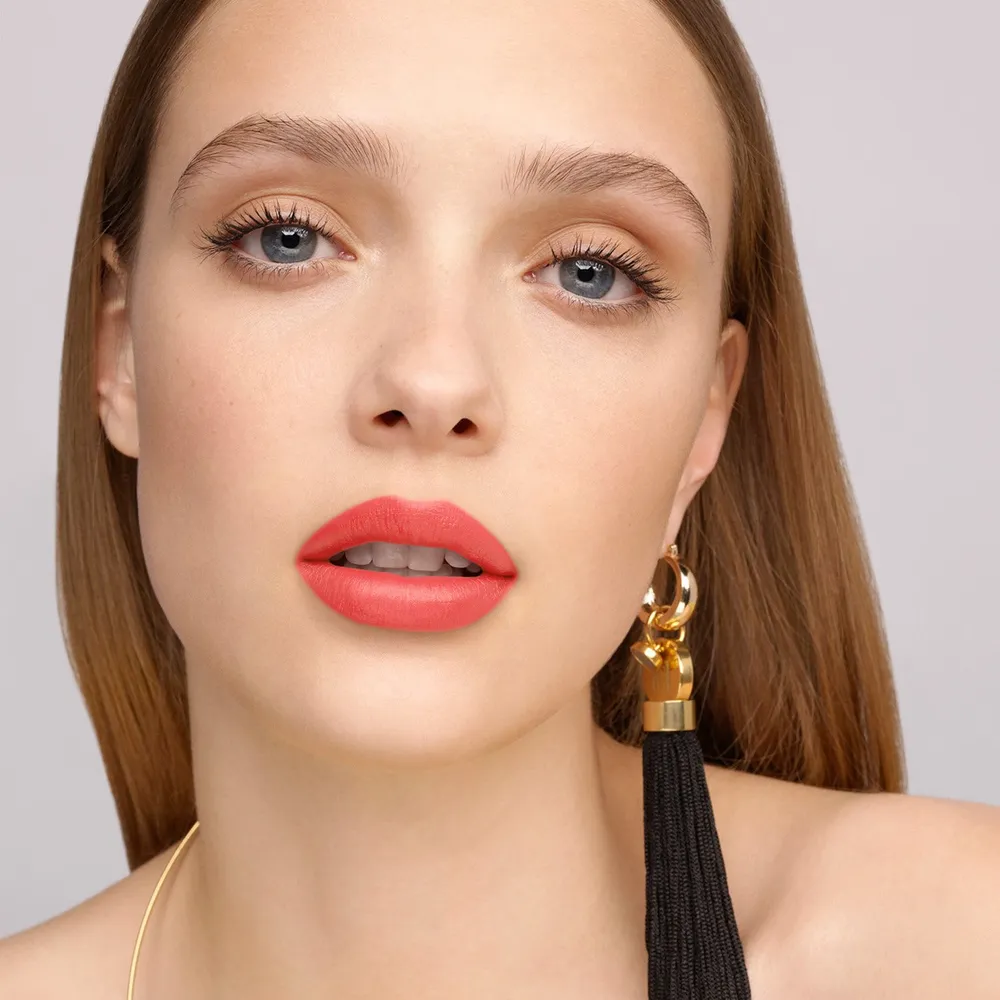 Carolina Herrera Fabulous Kiss Lipstick Blur Matte 780 Chic Nude, foto 5
