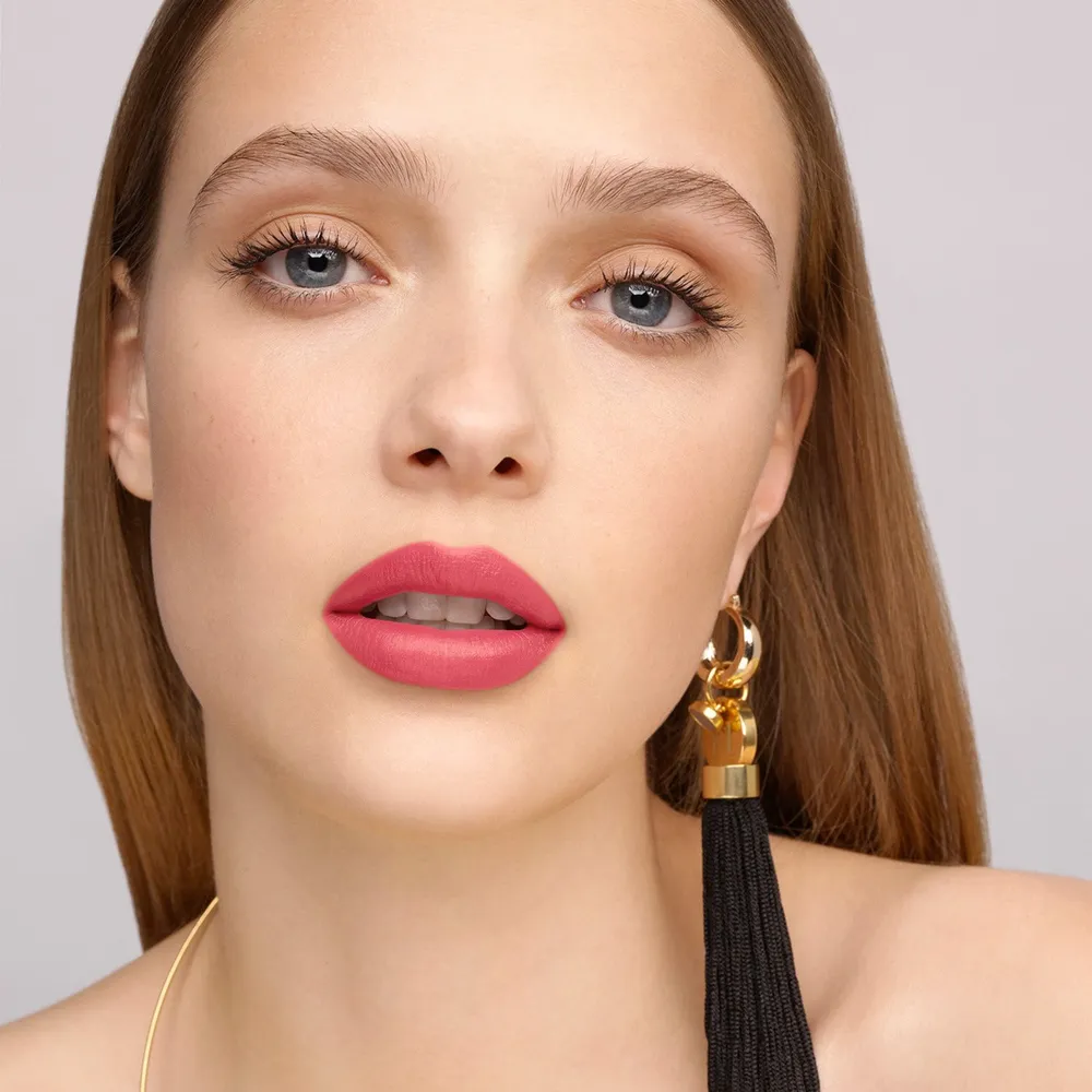 Fabulous Kiss Lipstick Blur Matte, foto 5