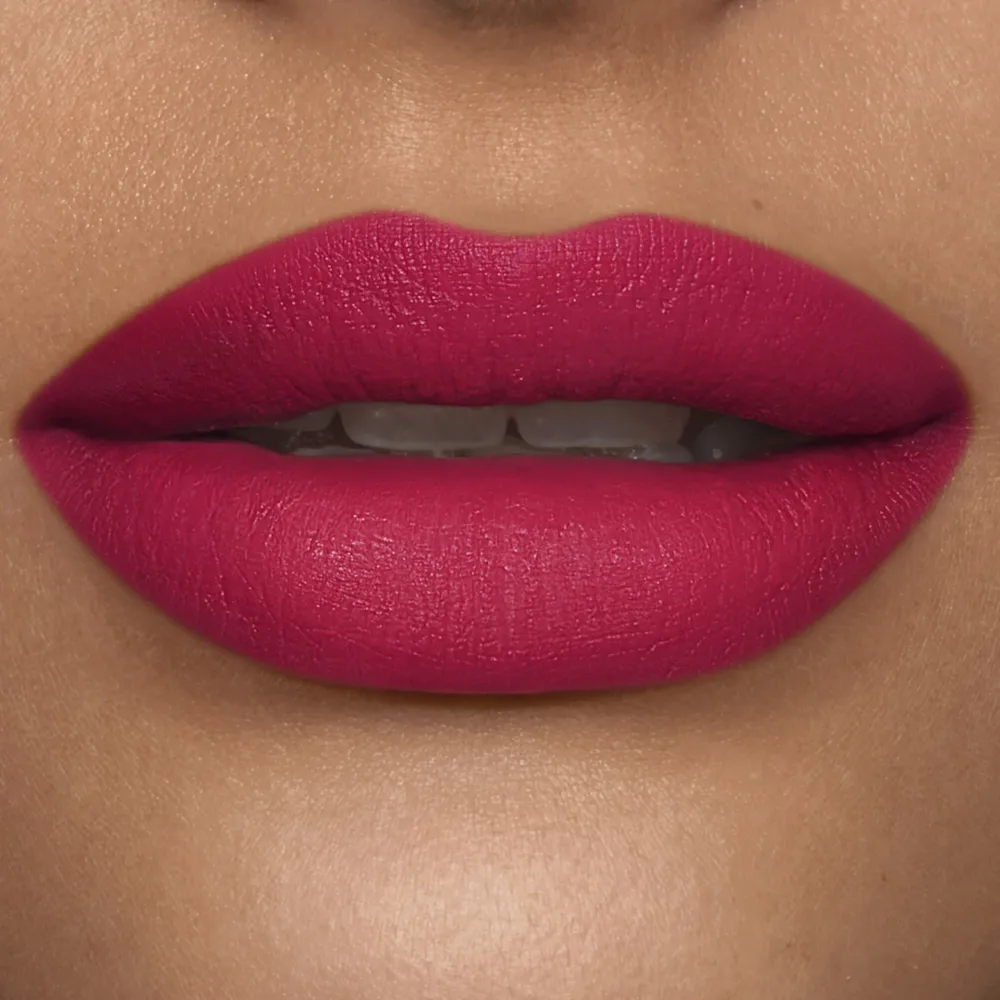 Carolina Herrera Fabulous Kiss Lipstick Matte 472 Cheering Pink, foto 6