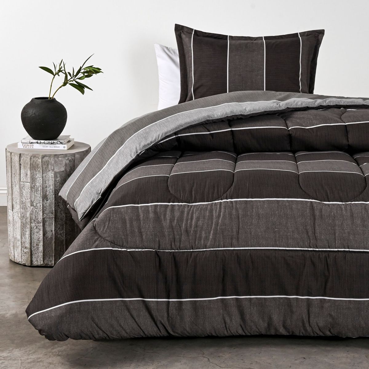 ELEMENTS & CO - Plumones Tucker Microfibra Elements & Co