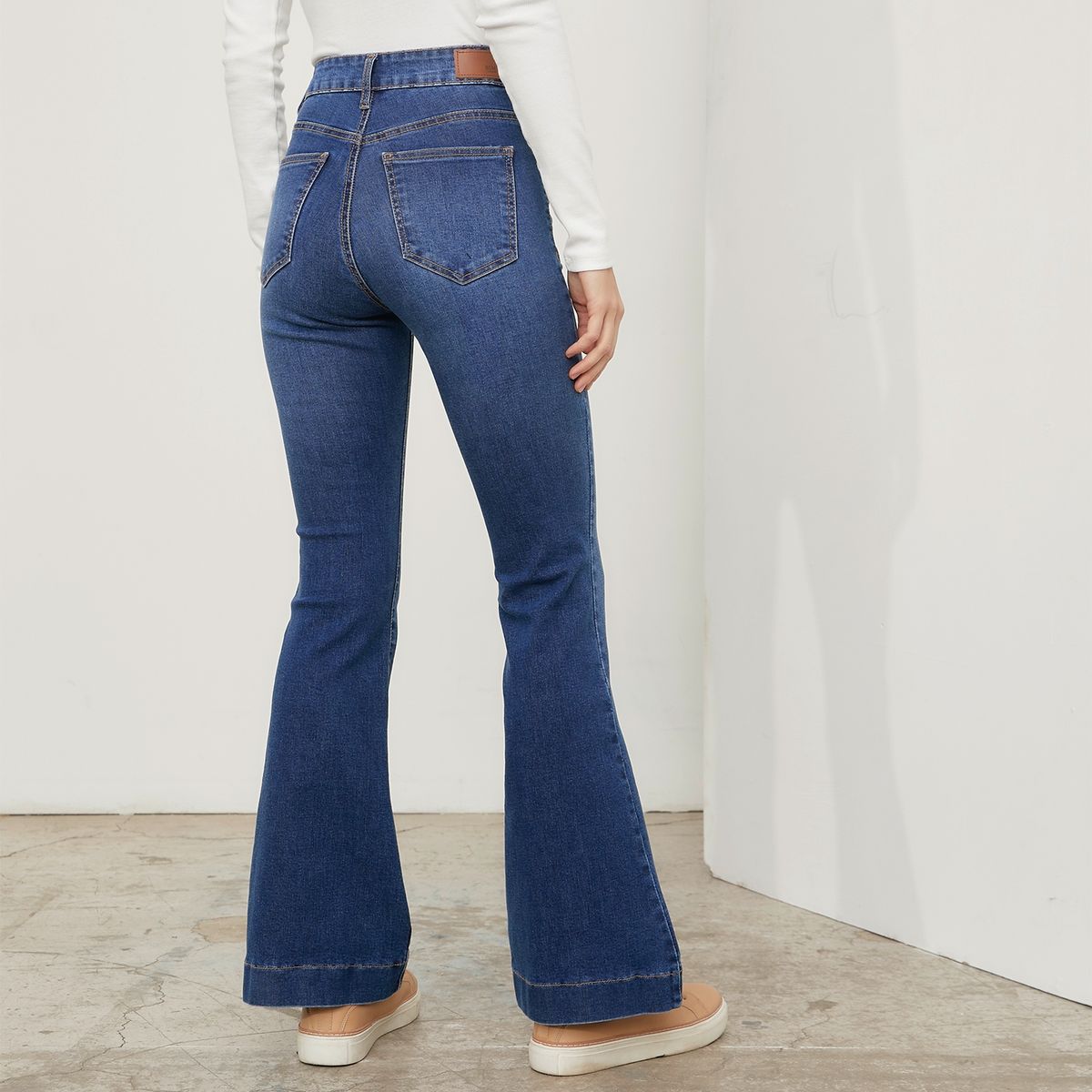 BASEMENT - Jeans Flare Tiro Alto Mujer Basement