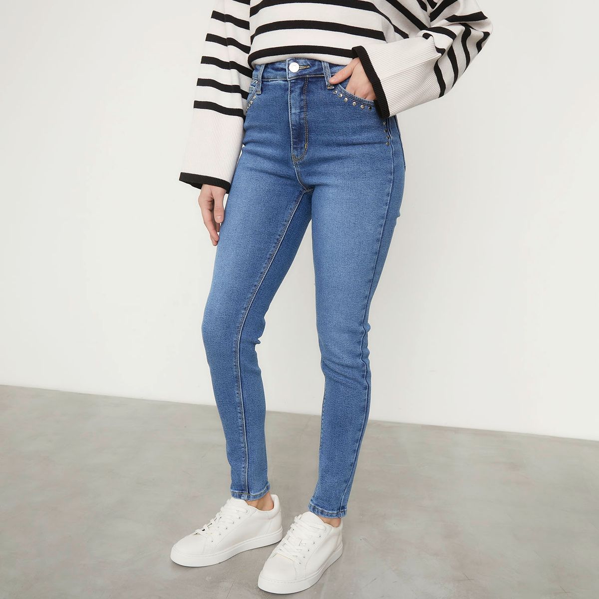 BASEMENT - Jeans Straight Tiro Alto Mujer Basement