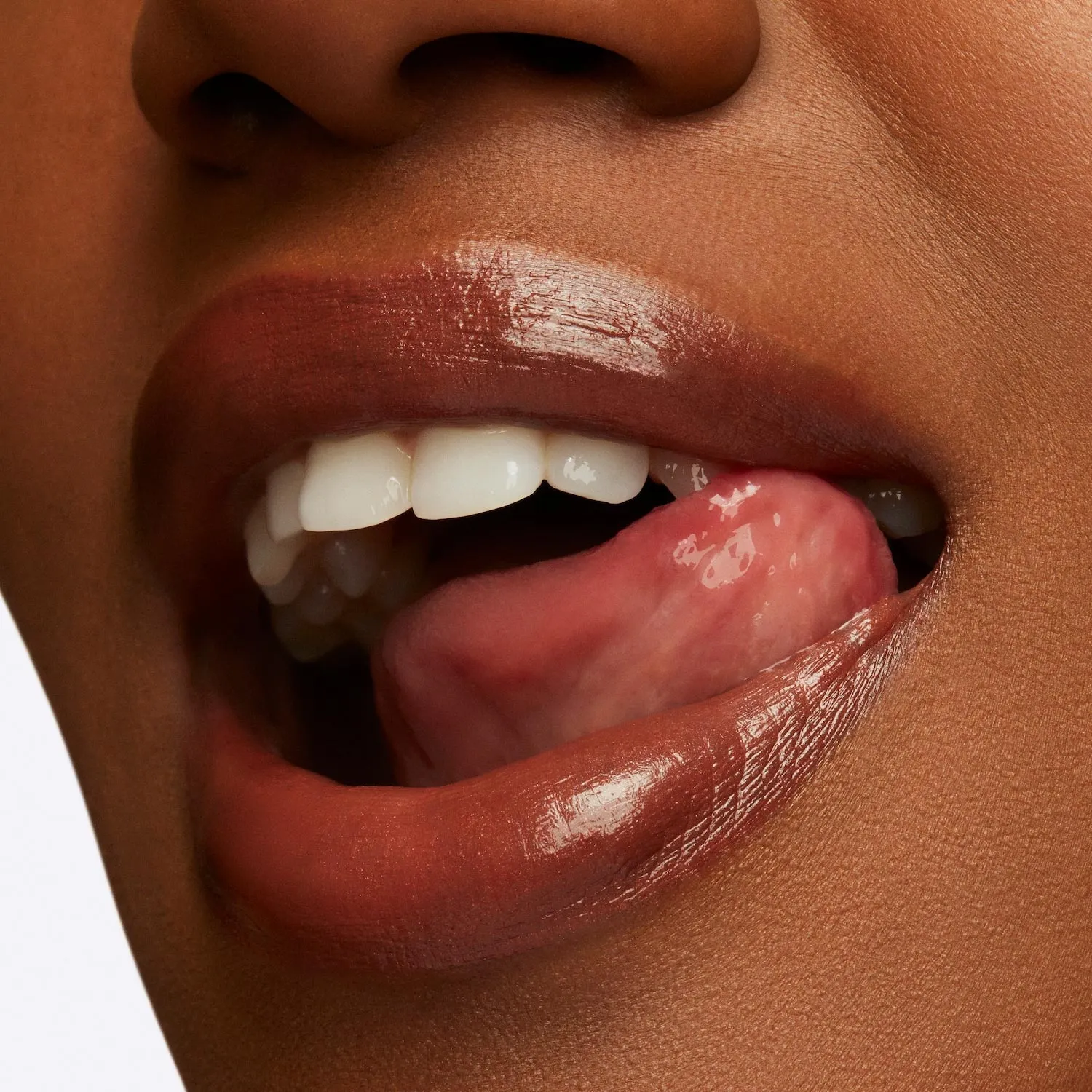MAC Labial Lustreglass Sheer-Shine Mac | Falabella Chile
