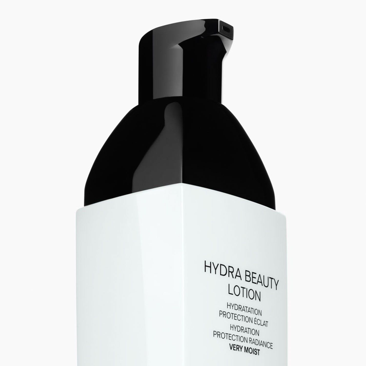 【新品、未使用】CHANEL HYDRA BEAUTY LOTION 150ml CHANEL Loción Hidratante Hydra Beauty Very Moist 150 Ml Chanel