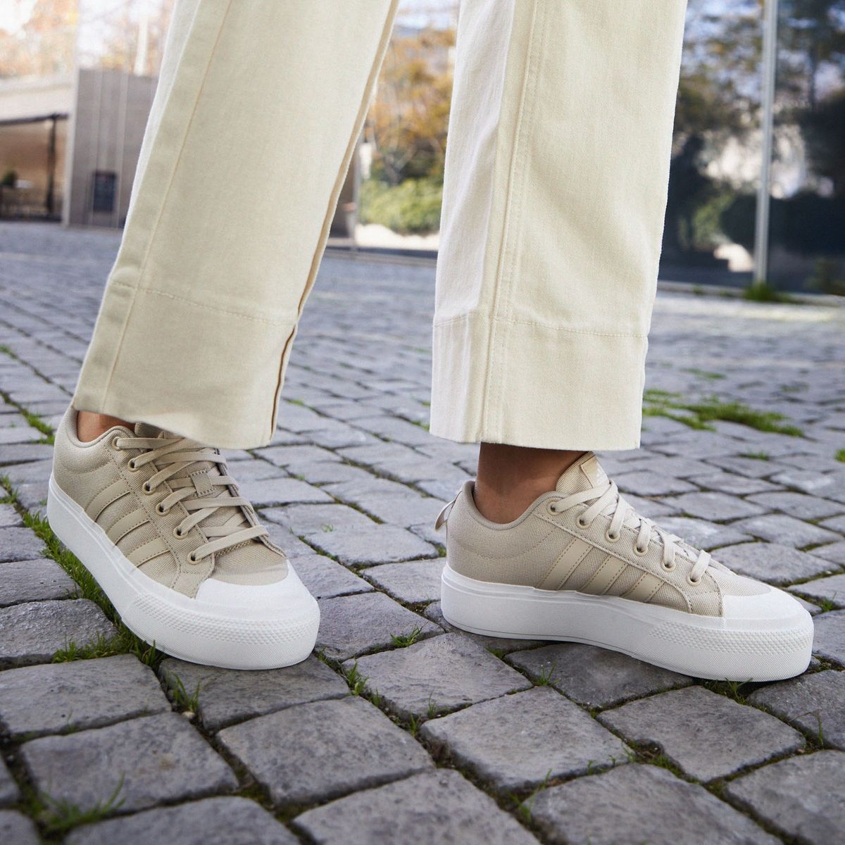 ADIDAS - Bravada 2,0 Platform Zapatilla Urbana Mujer Beige Plataforma Zapatilla Urbana Alto Mujer Beige Adidas