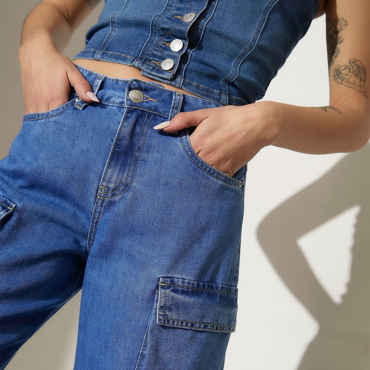 AMERICANINO - Jeans Cargo Tiro Medio Mujer Americanino