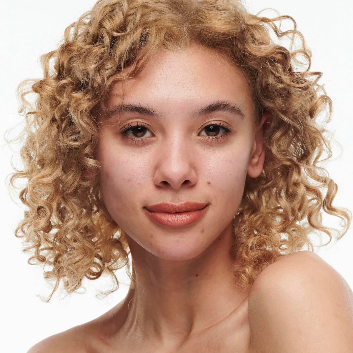 MAC - Base De Maquillaje M·A·C Studio Radiance Serum Powered Foundation Mac