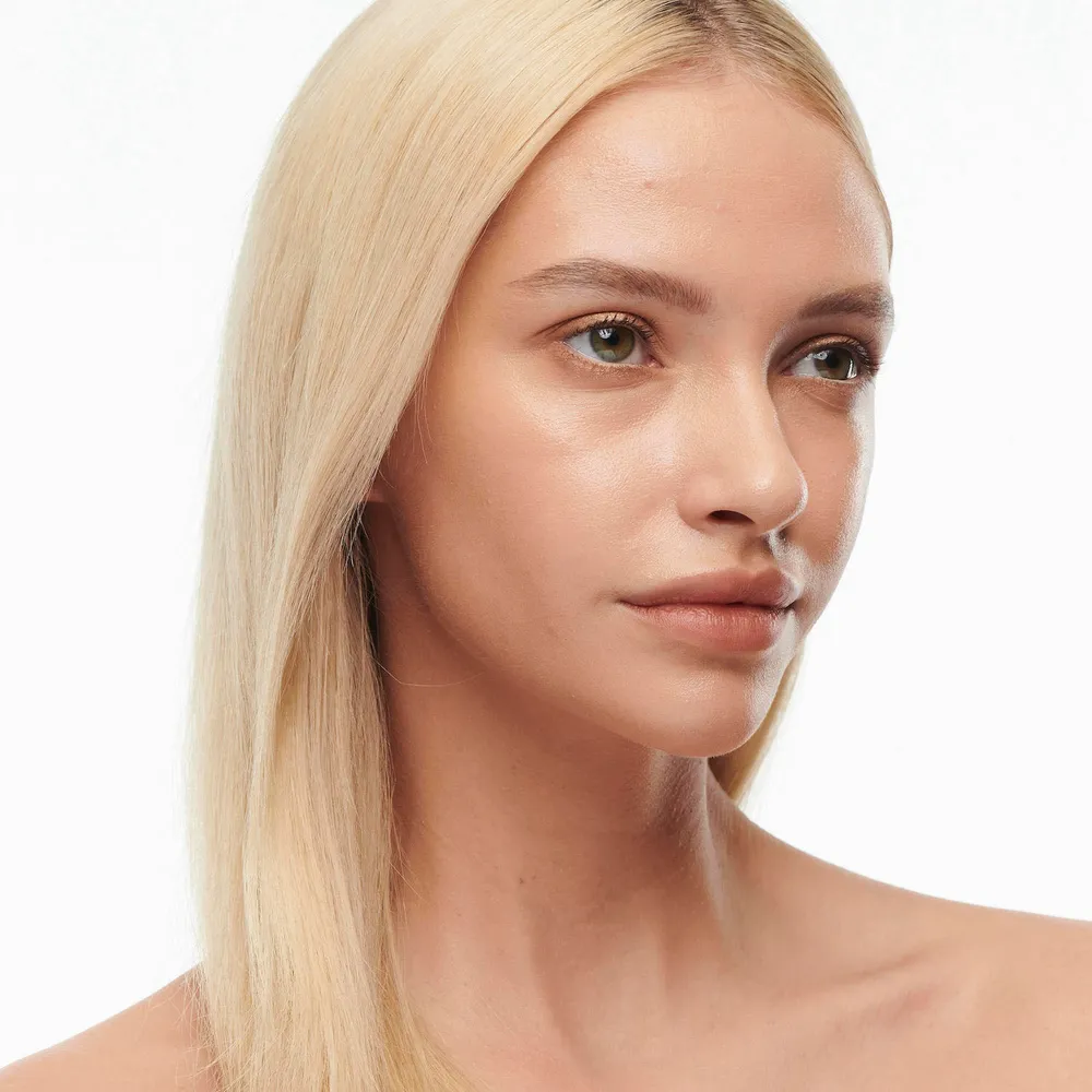 Mac Studio Radiance Serum-Powered Foundation NW20, foto 3
