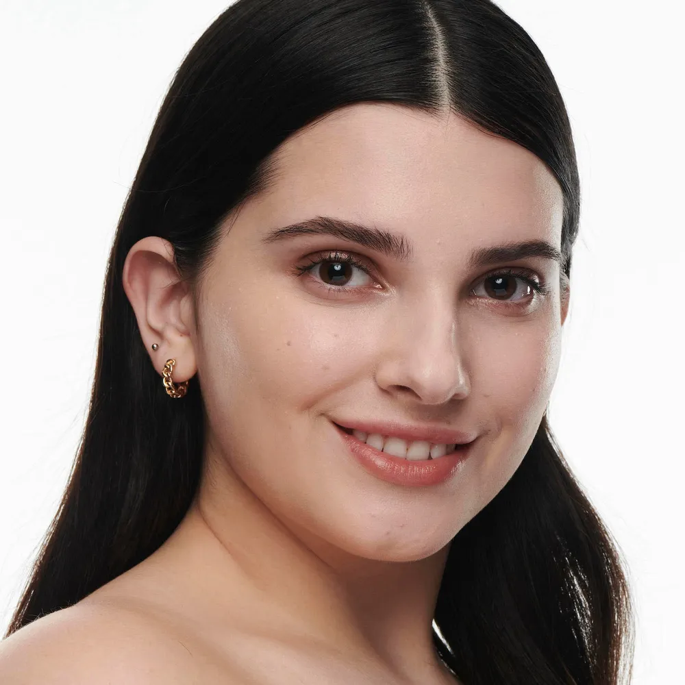 Mac Studio Radiance Serum-Powered Foundation NW10, foto 3
