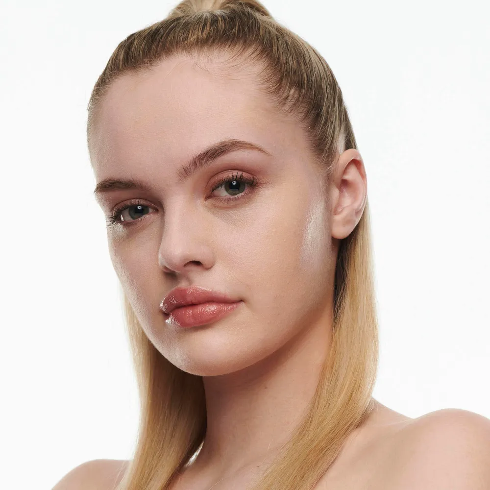 Mac Studio Radiance Serum-Powered Foundation N11, foto 3