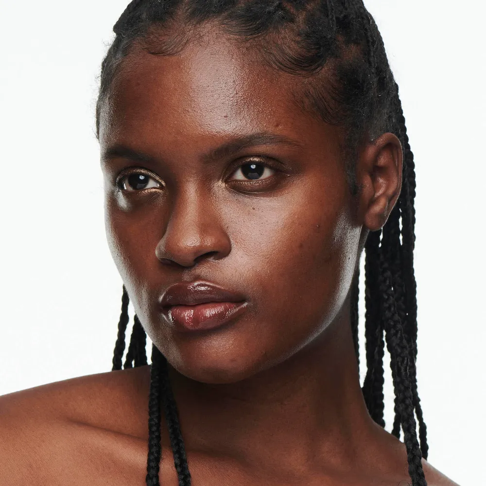 Mac Studio Radiance Serum-Powered Foundation NC60, foto 2
