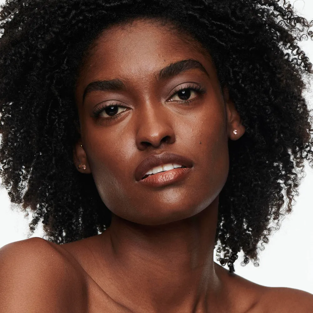 Mac Studio Radiance Serum-Powered Foundation NW50, foto 3