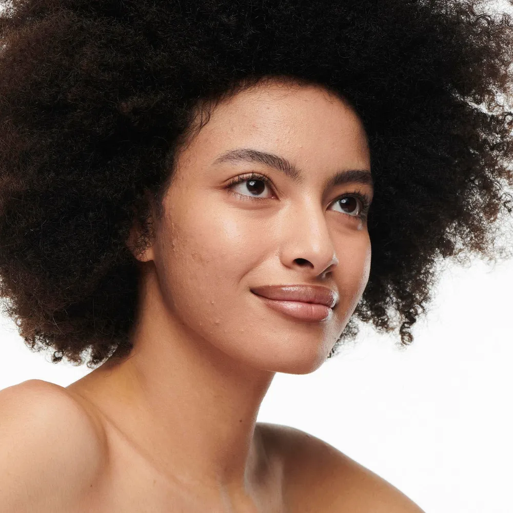 Mac Studio Radiance Serum-Powered Foundation C3.5, foto 3
