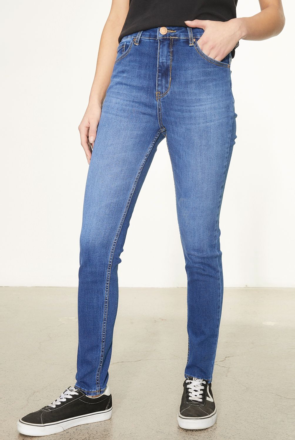 AMERICANINO - Jeans Push Up Tiro Medio Mujer Americanino