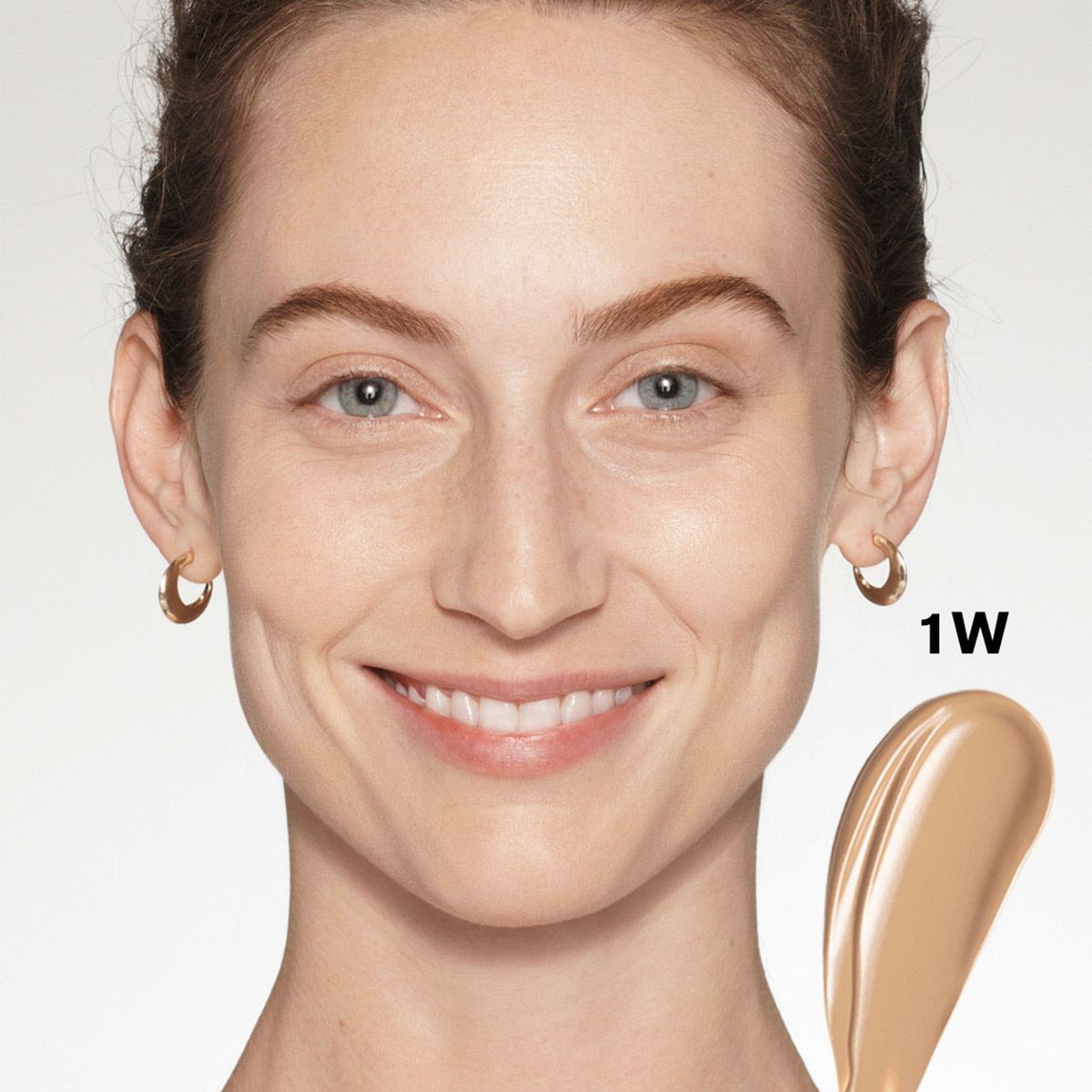 ESTEE LAUDER - Corrector Futurist Soft Touch Brightening Skincealer/1W Estée Lauder