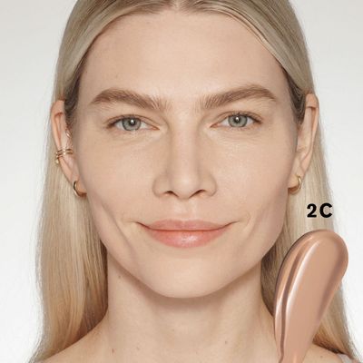 Imagen 2 del producto Corrector Futurist Soft Touch Brightening Skincealer/2C Estée Lauder