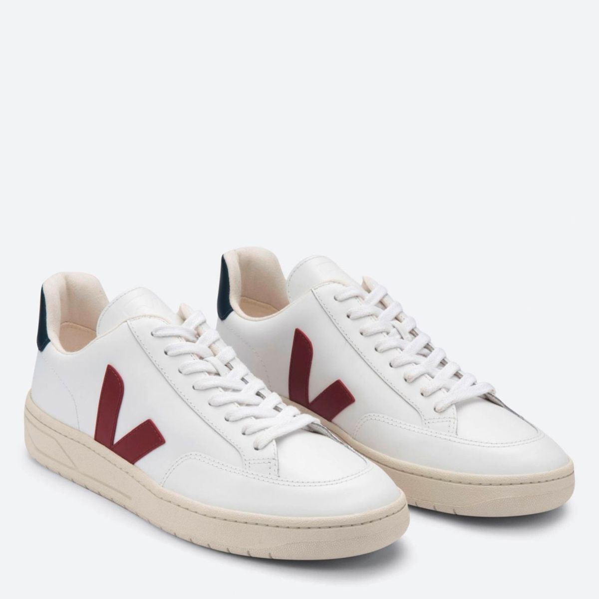 VEJA - V-12 Extra White Marsala  Zapatilla Urbana Mujer Cuero Blanco Veja