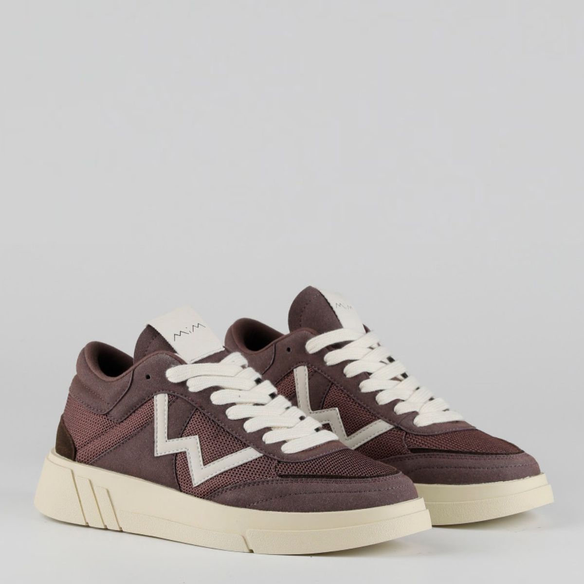 MIM - Zapatilla Urbana Mujer Café Mim