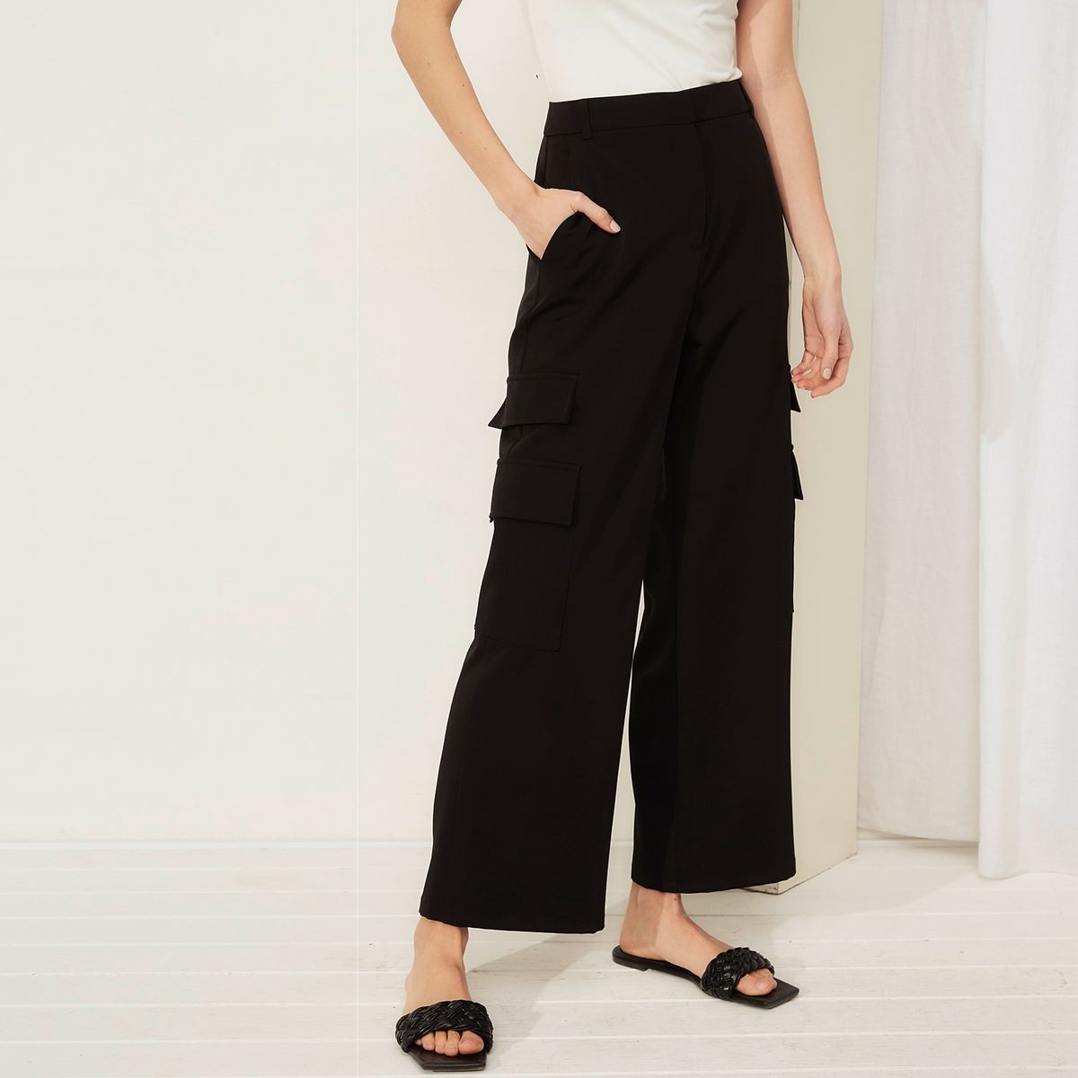 BASEMENT - Pantalón Cargo Tiro Medio Mujer Basement