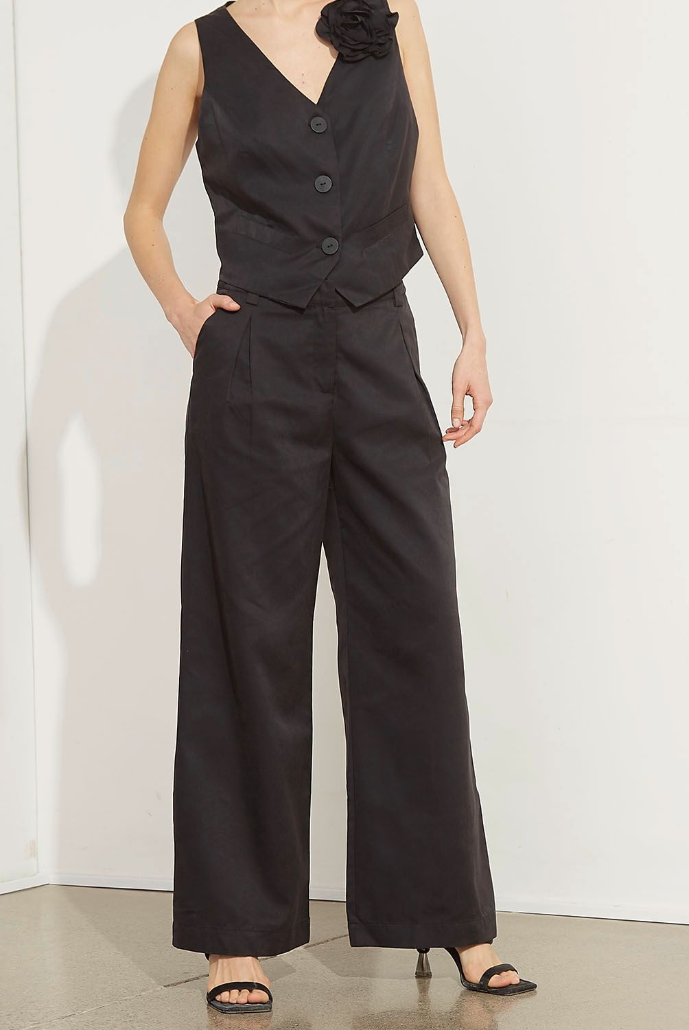 BASEMENT - Pantalón Straight Tiro Alto Mujer Basement