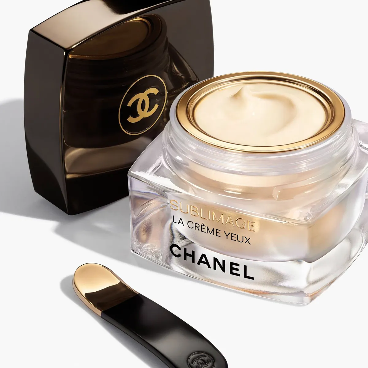 CHANEL - SUBLIMAGE LA CRÈME YEUX Crema Excepcional parael Contorno de Ojos