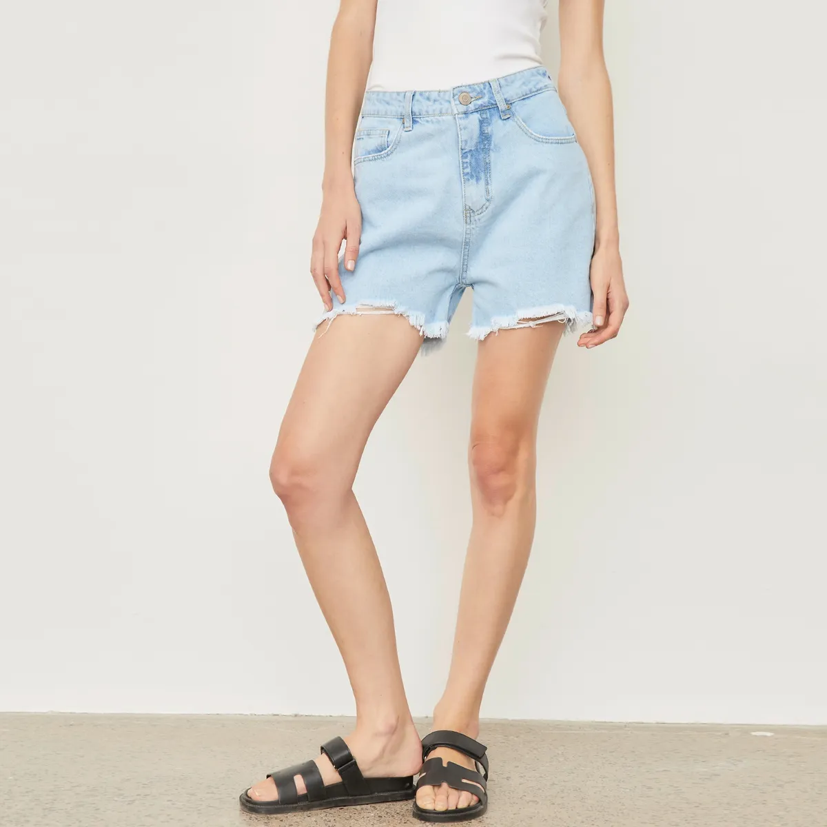 BASEMENT - Short Denim Mujer Basement Tiro Alto