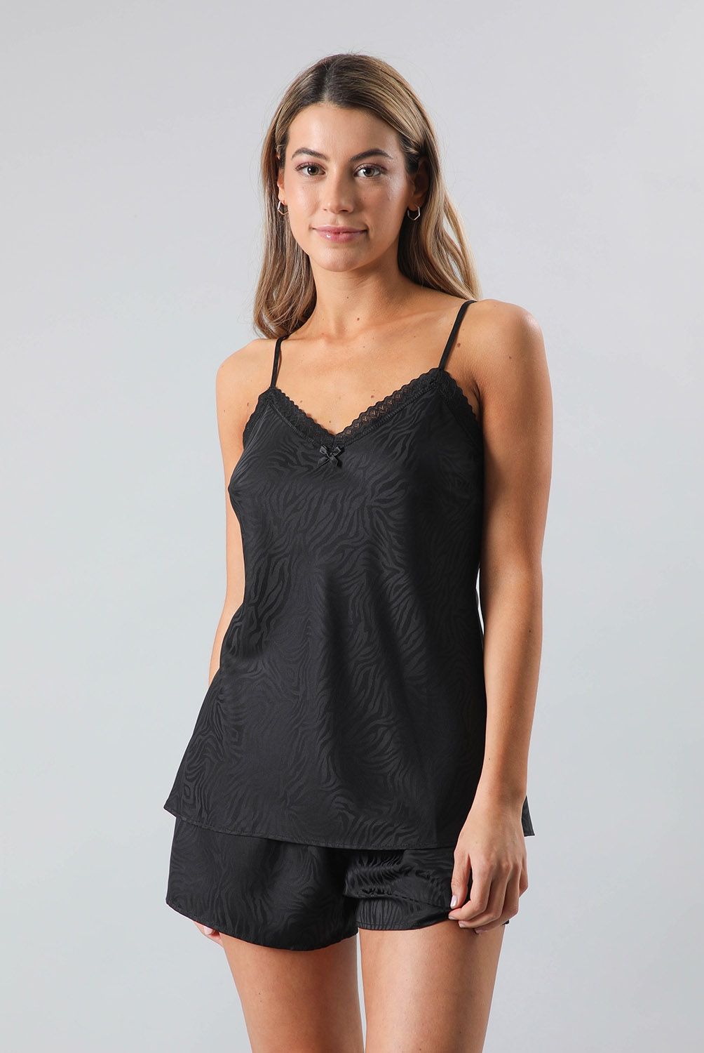 FLORES - Set Pijama Top + Short Satín Jacquard Mujer Flores
