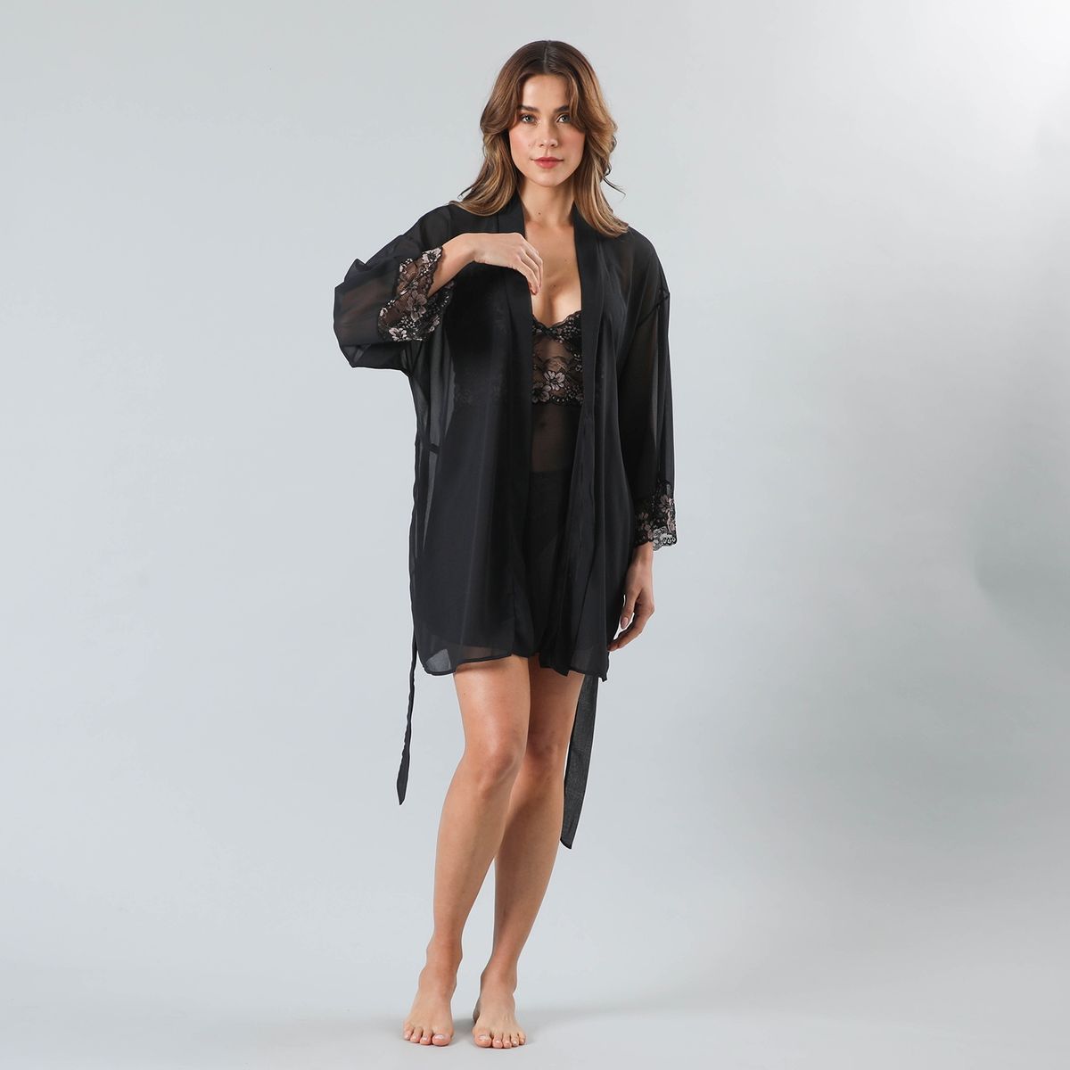 FLORES - Bata Gasa Encaje Mujer Flores