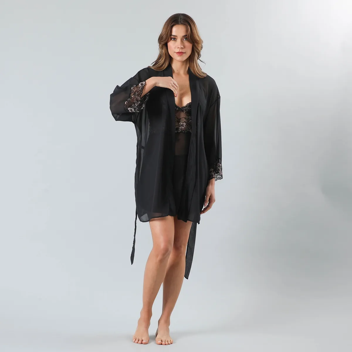 FLORES - Bata Gasa Encaje Mujer Flores