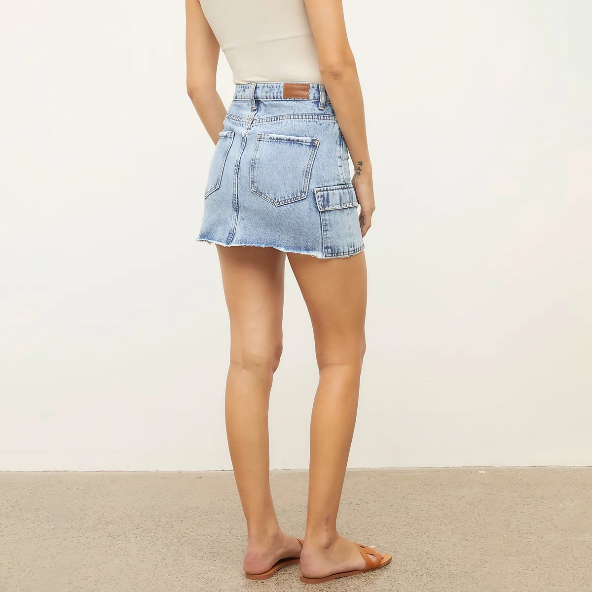 BASEMENT - Mini Falda Cargo Denim Mujer - Basement